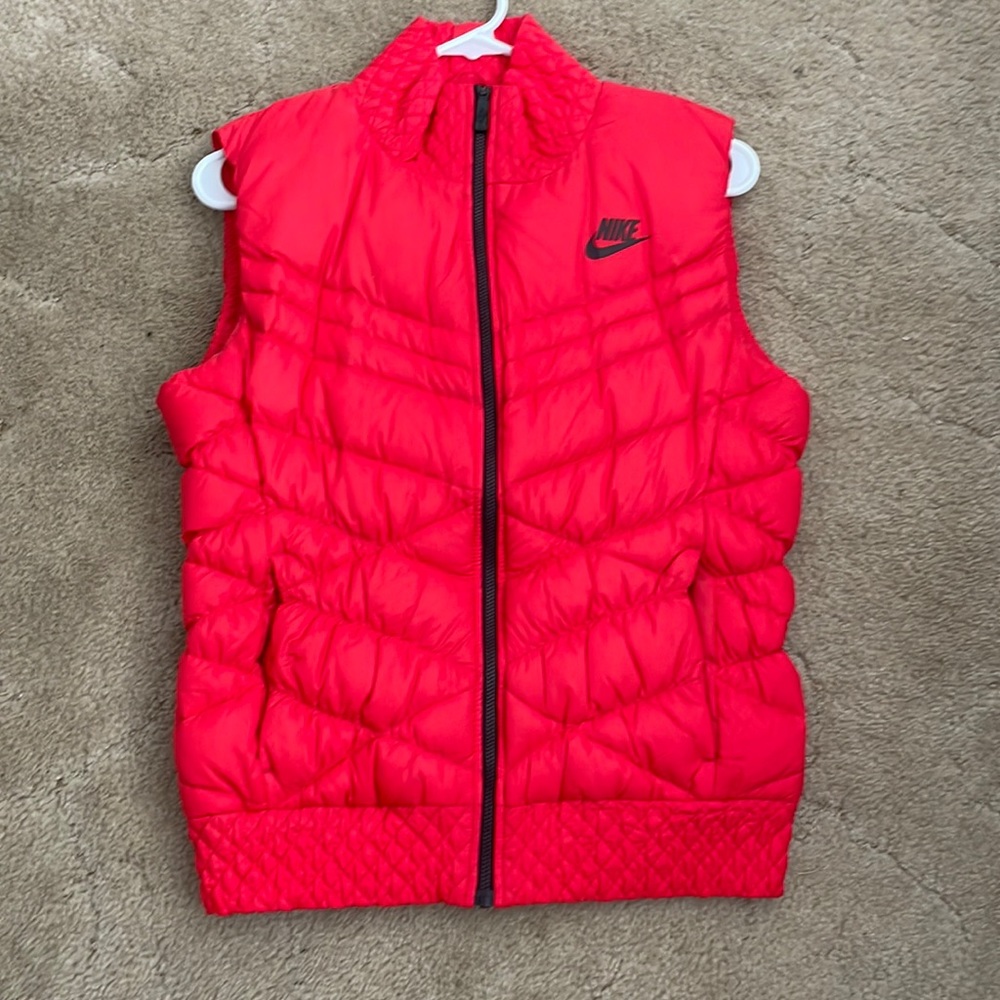 Women’s Nike vest